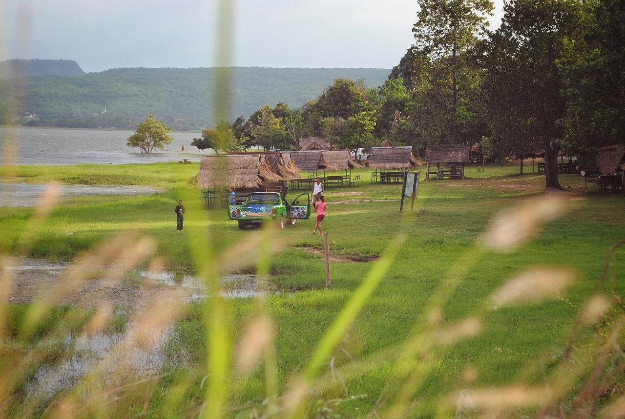 Palmchwa Resort Sikhio Екстериор снимка